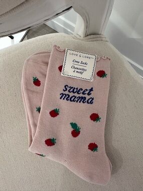 Adorable Mama Socks With Lettuce Trim by Love & Lore NWT